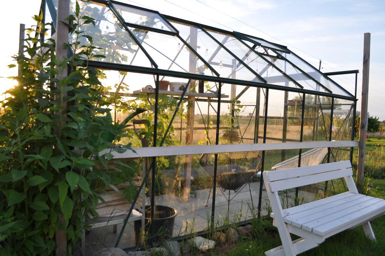 Villa Sandby B&B Borrby Екстер'єр фото